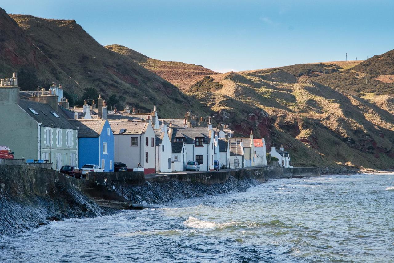 Finest Retreats - Ellie-Jo Cottage Gardenstown Exterior foto